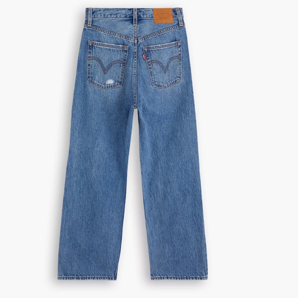 Levi’s Signature High Rise Rib Cage Straight Leg Distressed Jeans - Picture 2 of 13